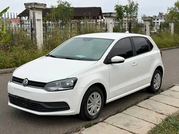 Volkswagen Polo 2016