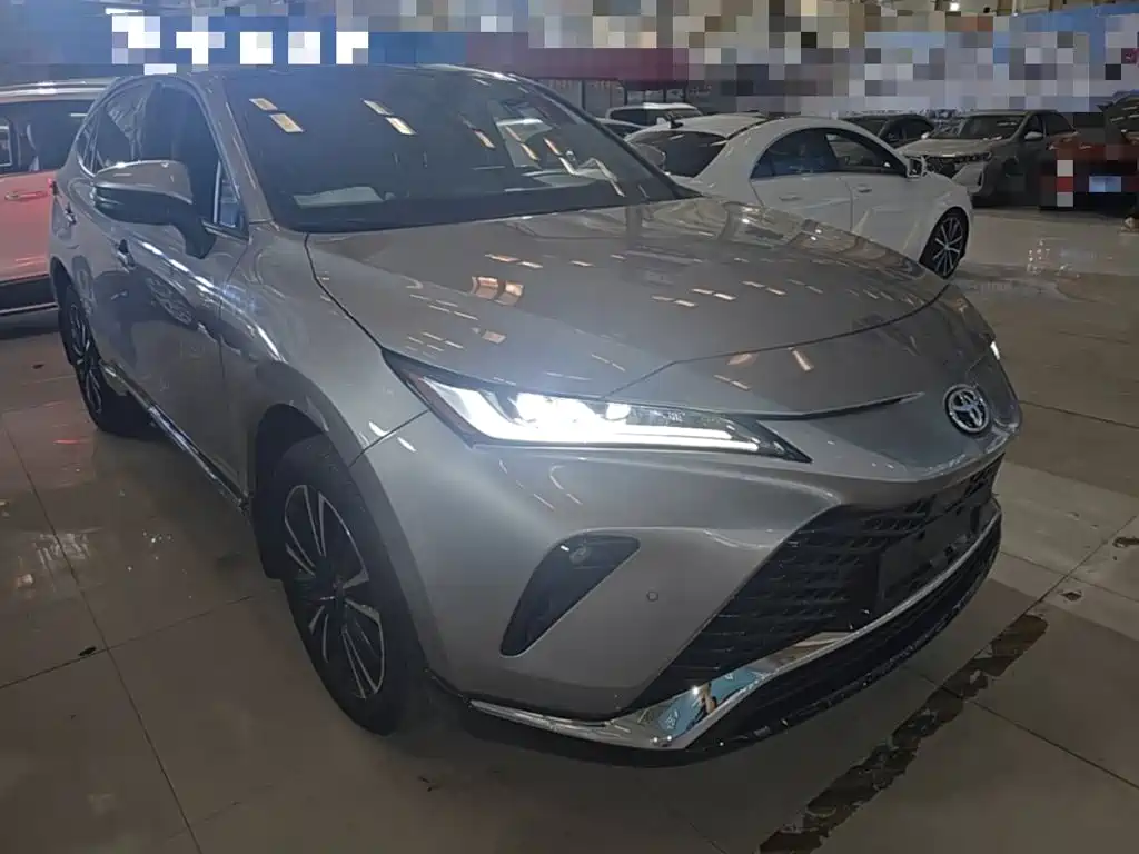 Toyota Venza 2023