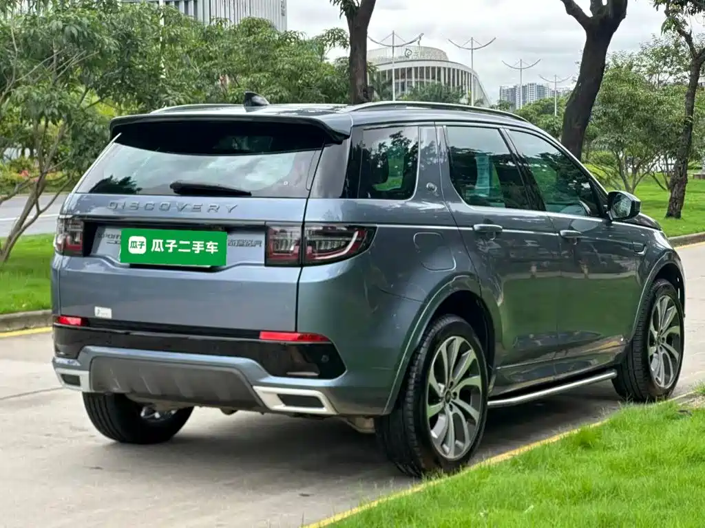 Land Rover Discovery Sport Hybrid 2021 — фото 7