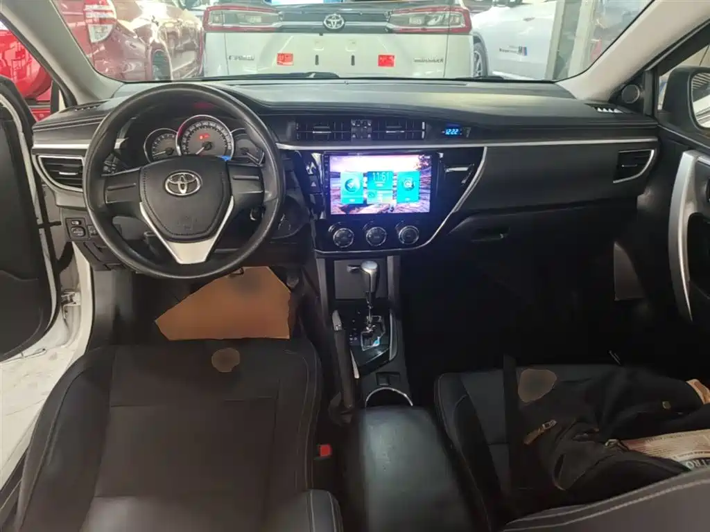 Toyota Corolla 2019 — фото 10