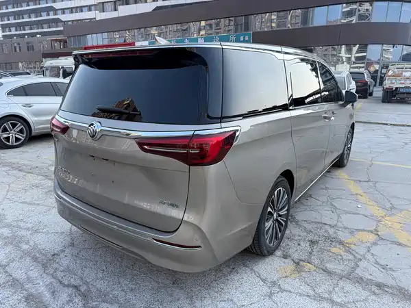 Buick GL8 2022