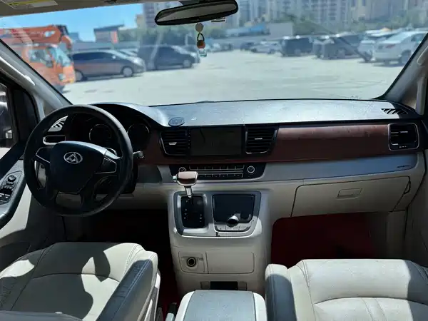 Maxus G10 2015