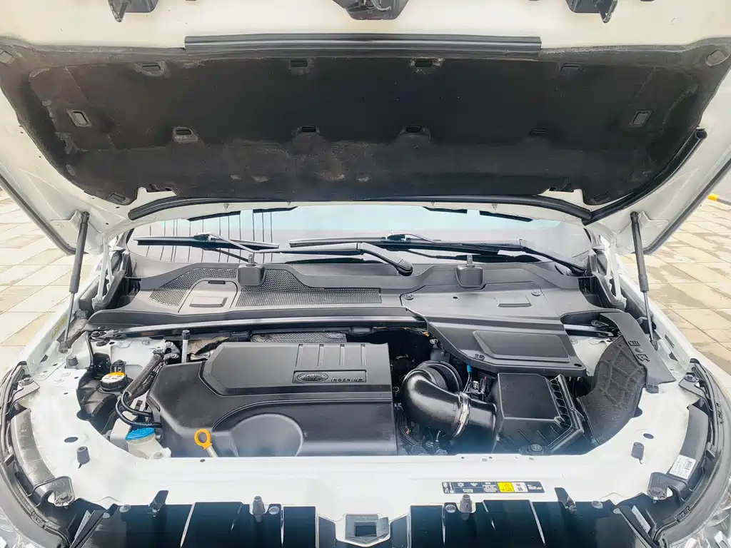 Land Rover Discovery Sport 2019 — фото 16