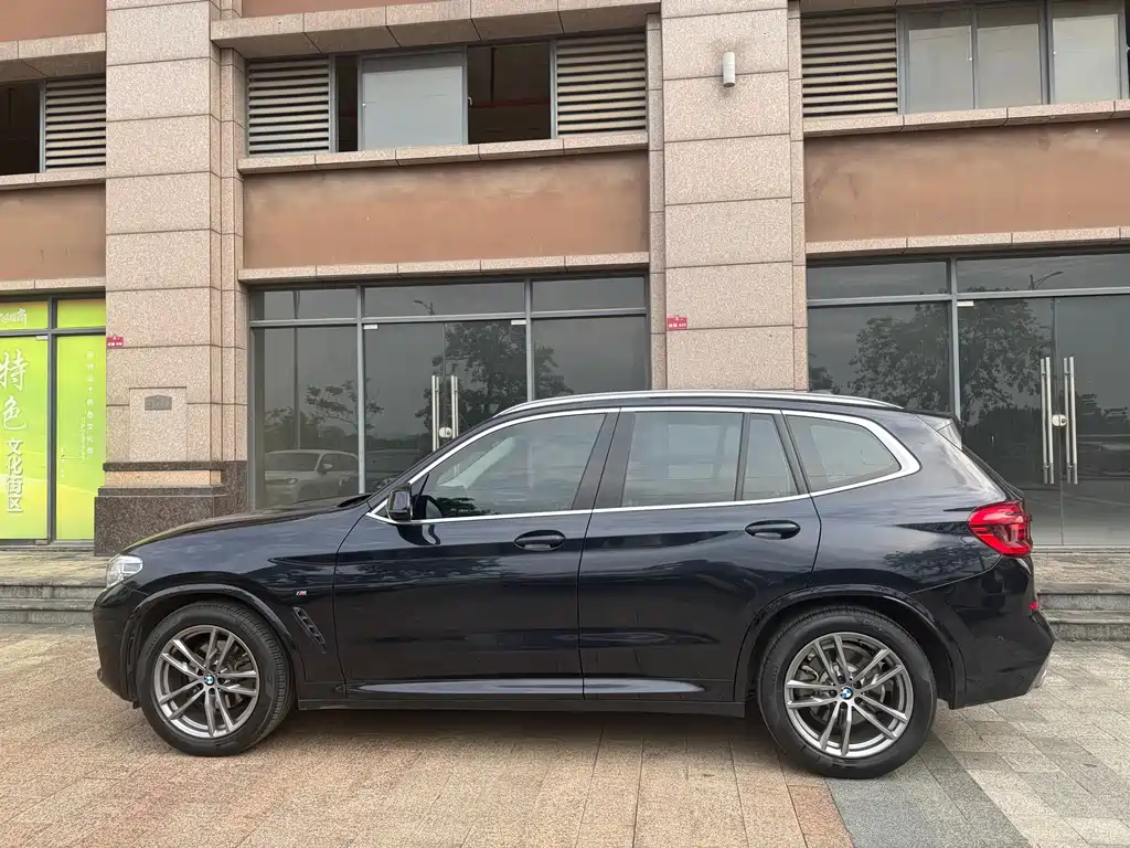 BMW X3 2021 — фото 3