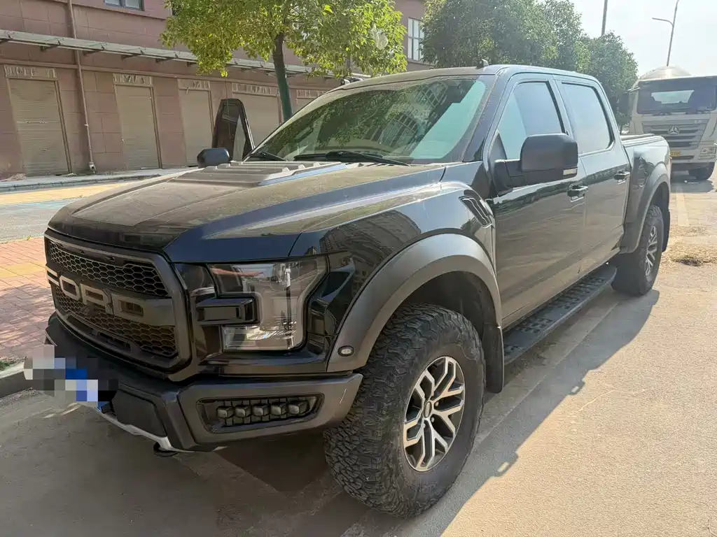 Ford F-150 Raptor 2018