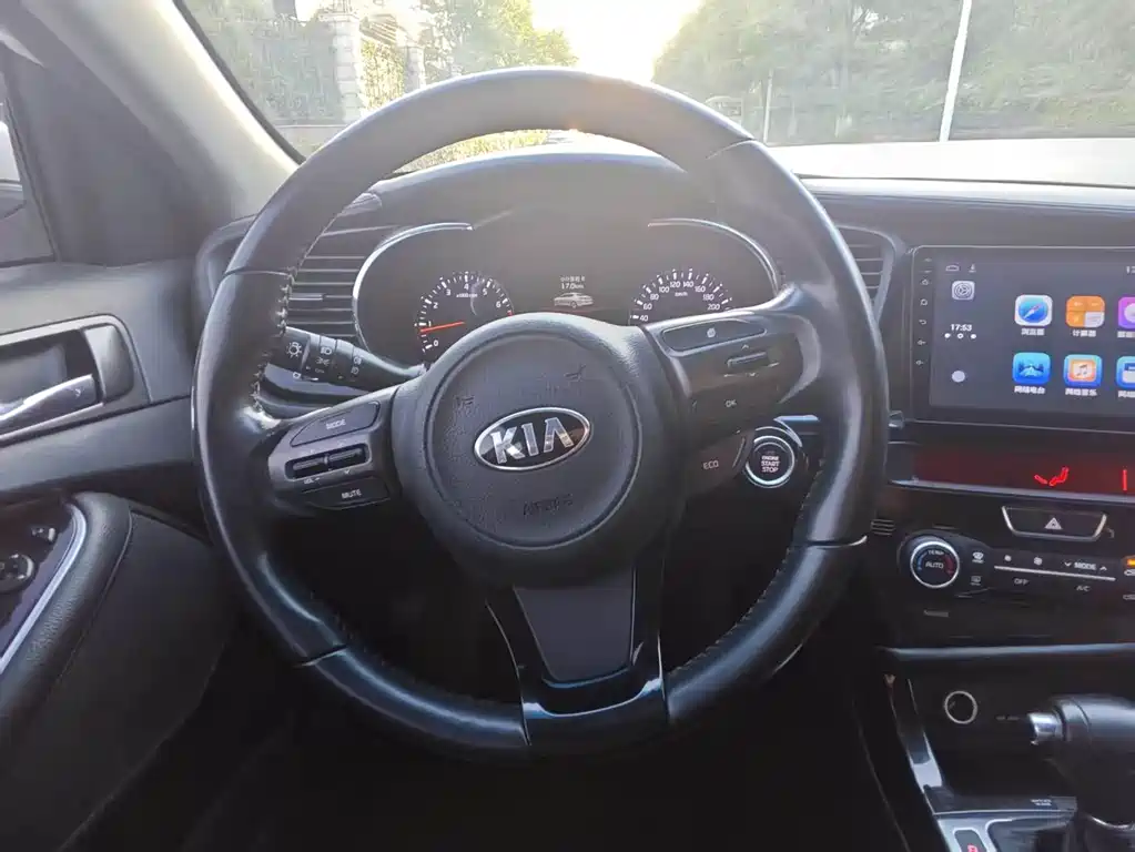 Kia K5 2014 — фото 12