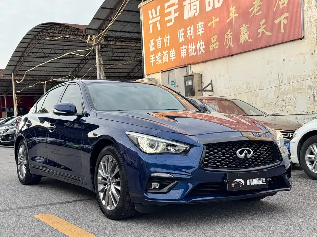 Infiniti Q50L 2019 — фото 3