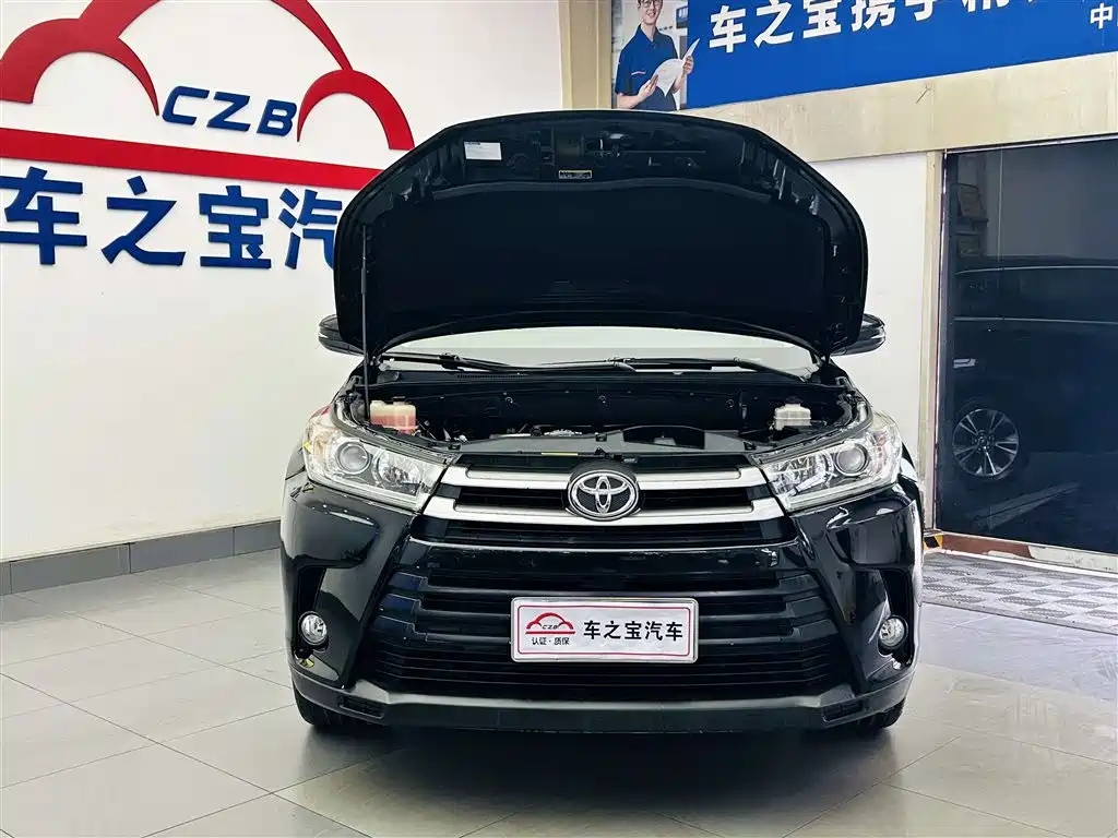 Toyota Highlander 2018 — фото 25