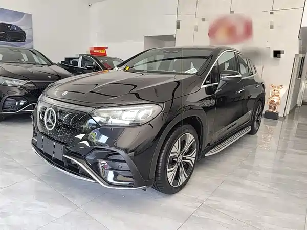 Mercedes-Benz EQE SUV 2024