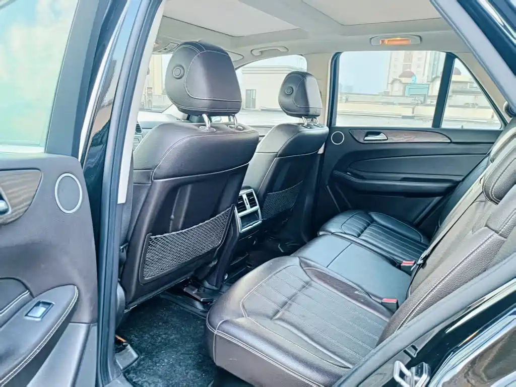 Mercedes-Benz GLE 2016