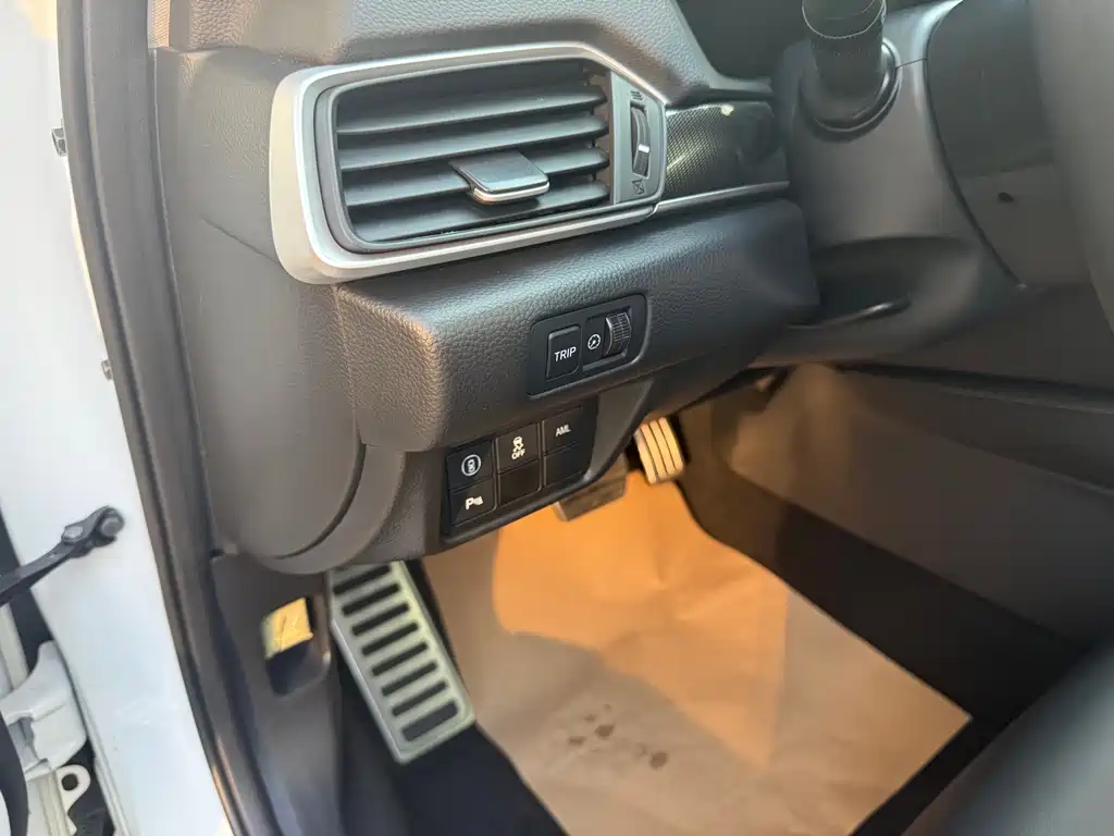Honda Accord 2022 — фото 18