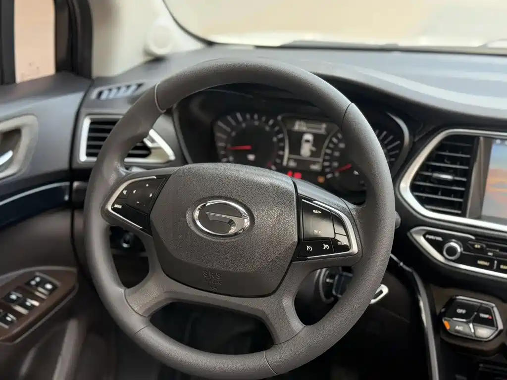 GAC Motor Trumpchi GS4 2017 — фото 11