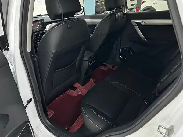 Geely Binyue 2025