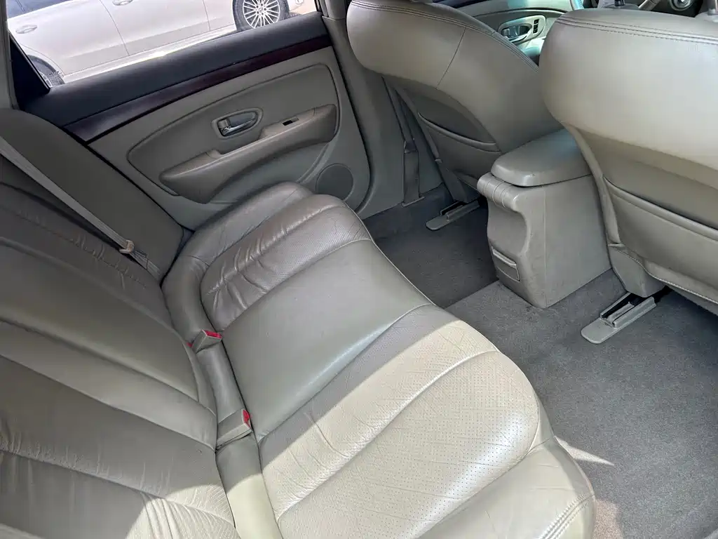 Nissan Sylphy 2009 — фото 10