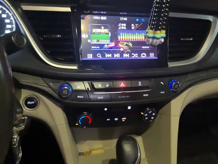 Buick Excelle GT 2018 — фото 13