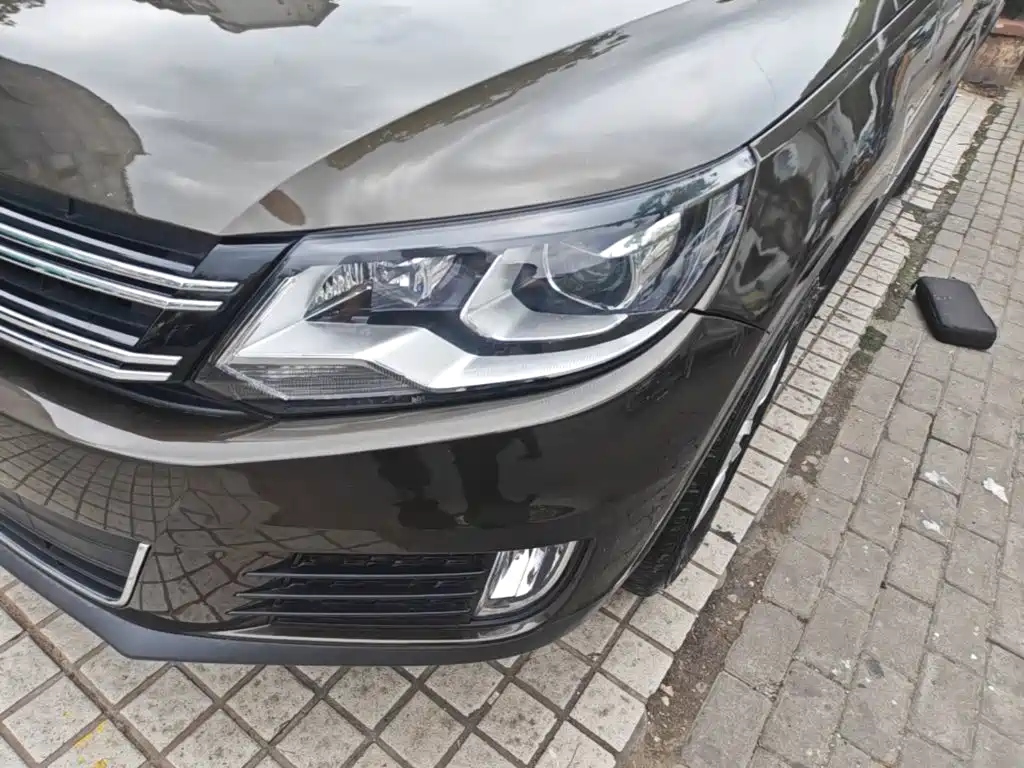 Volkswagen Tiguan 2015 — фото 24