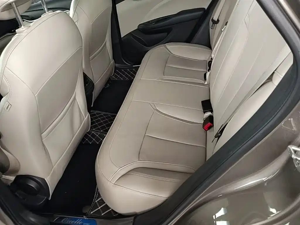 Buick Excelle 2019 — фото 17