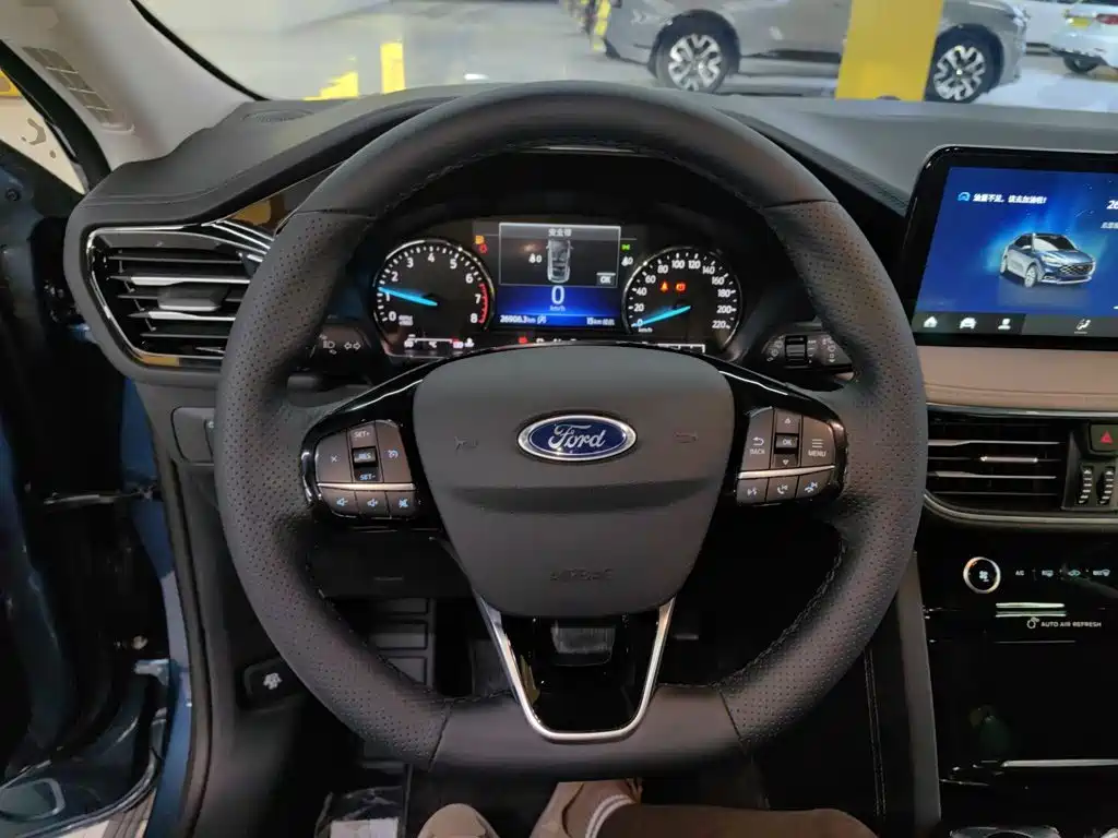 Ford Escape 2023 — фото 7