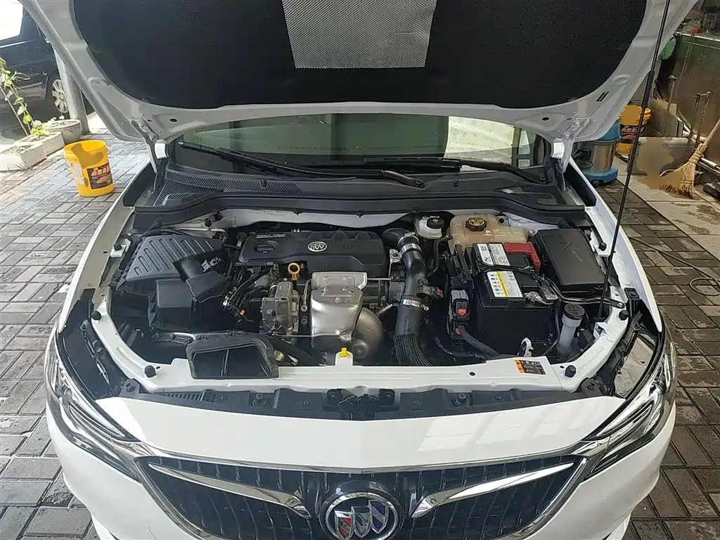 Buick Excelle 2023 — фото 20