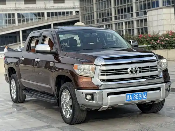 Toyota Tundra 2014