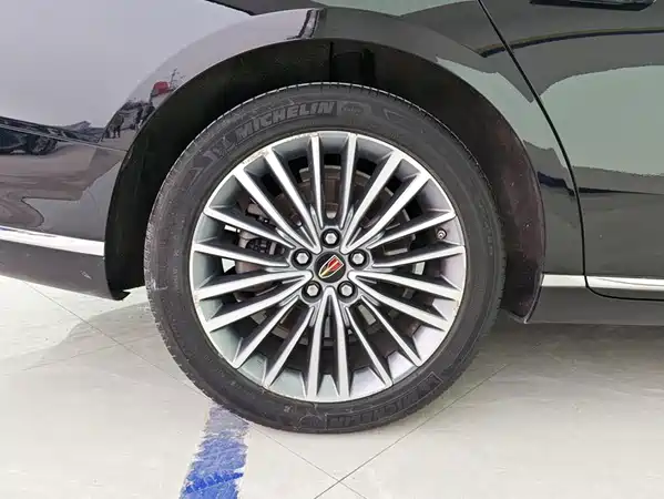 Hongqi H9 2022