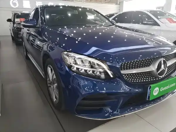 Mercedes-Benz C-Class 2019