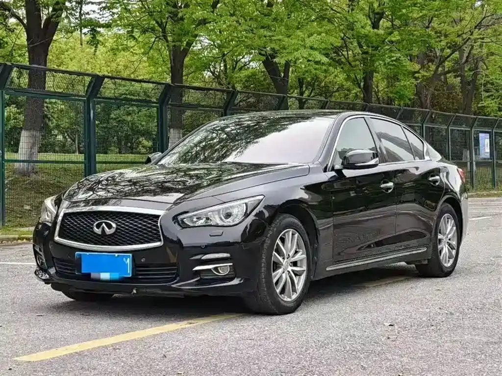 Infiniti Q50L 2016