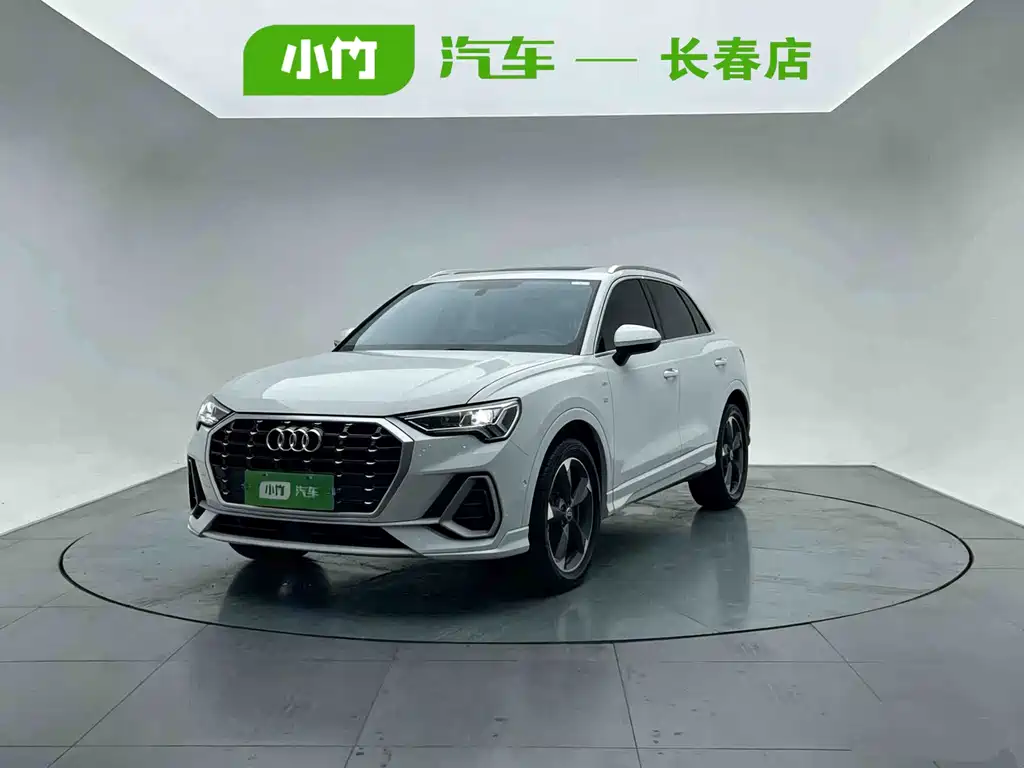 Audi Q3 2022