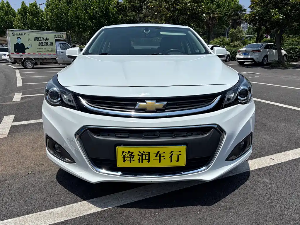 Chevrolet Malibu 2018 — фото 2
