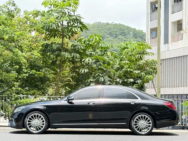 Mercedes-Benz S-Class 2018