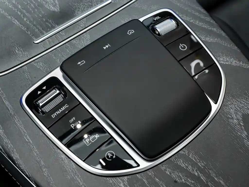 Mercedes-Benz CLS 2020 — фото 20