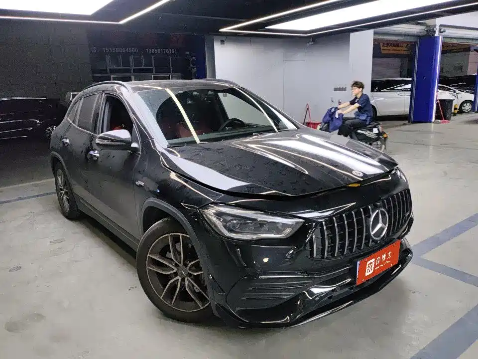 Mercedes-Benz GLA AMG 2023 — фото 5