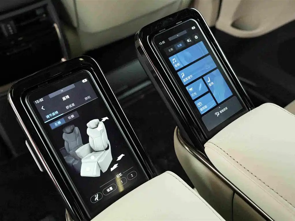 Toyota Alphard 2025 — фото 22