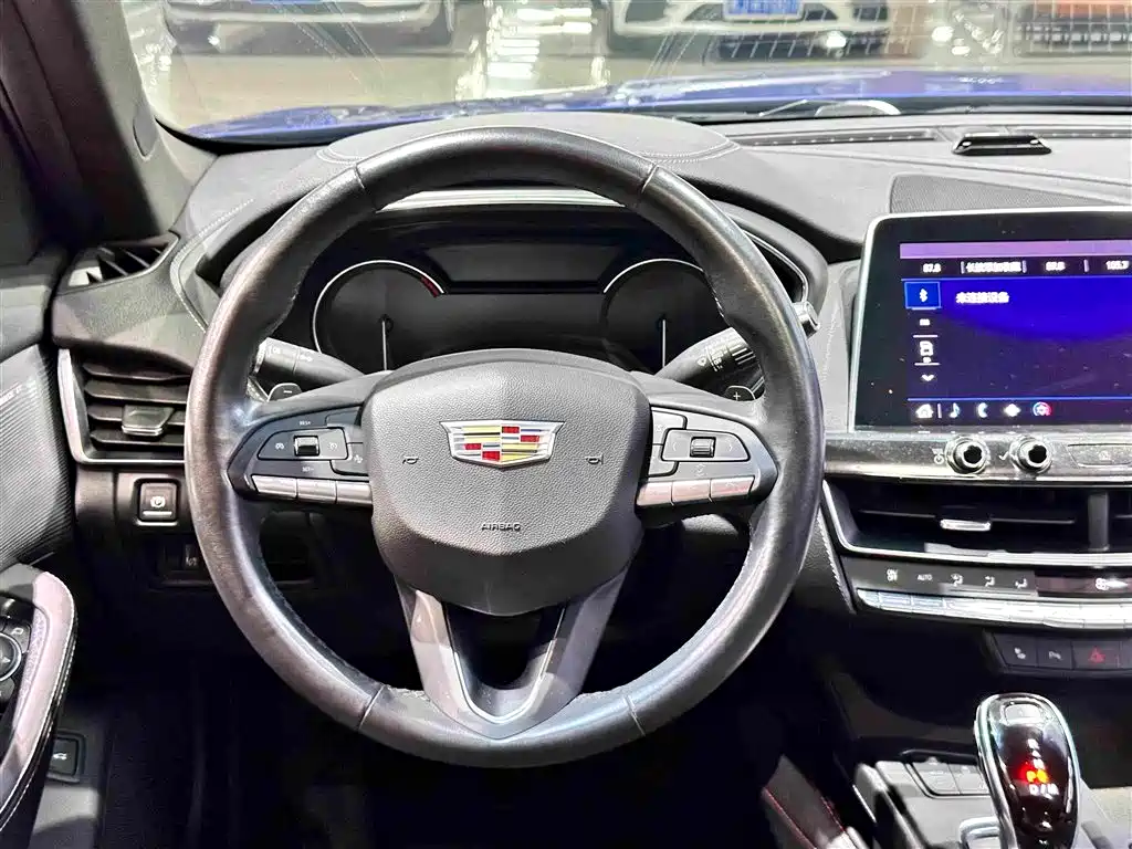 Cadillac CT5 2020 — фото 12