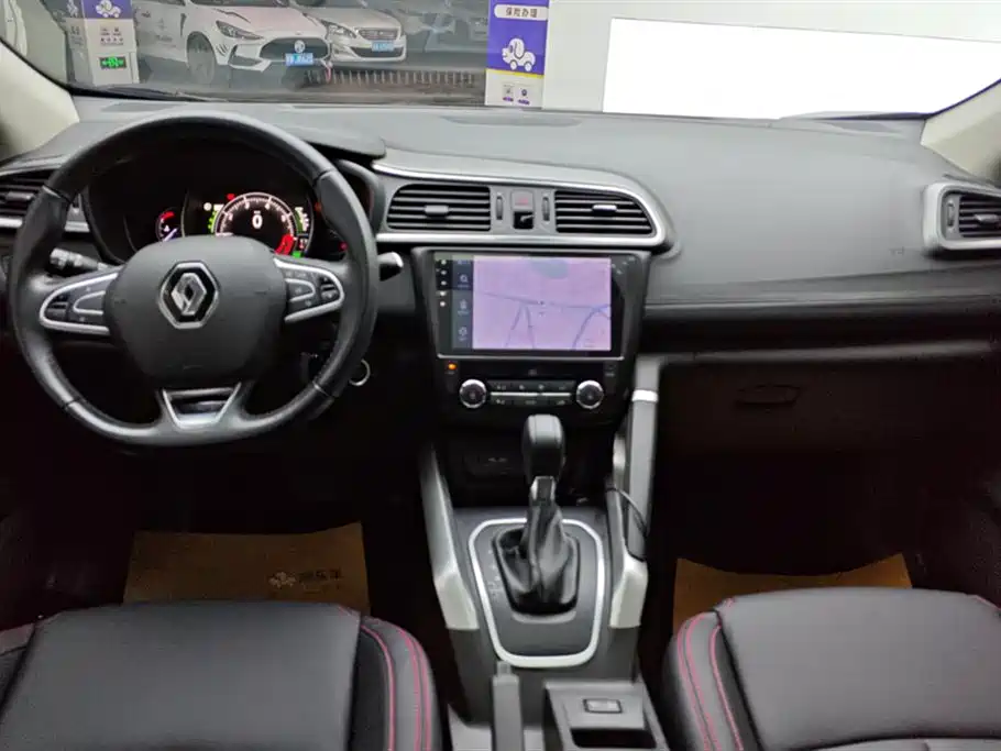Renault Kadjar 2017 — фото 12