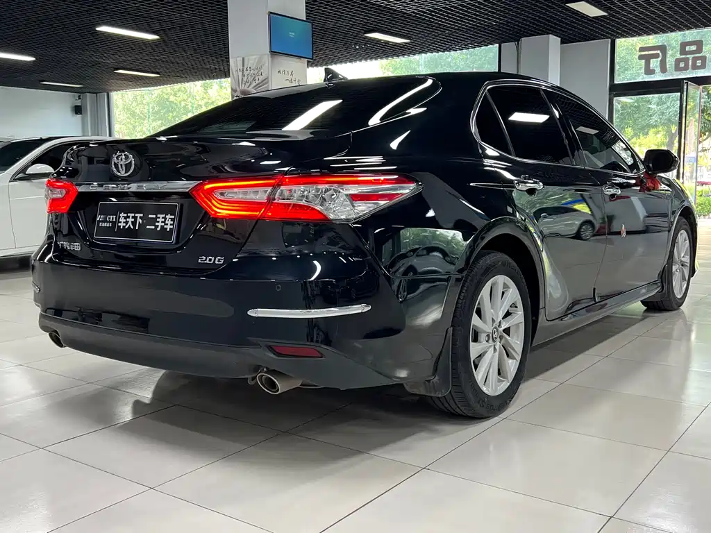 Toyota Camry 2023