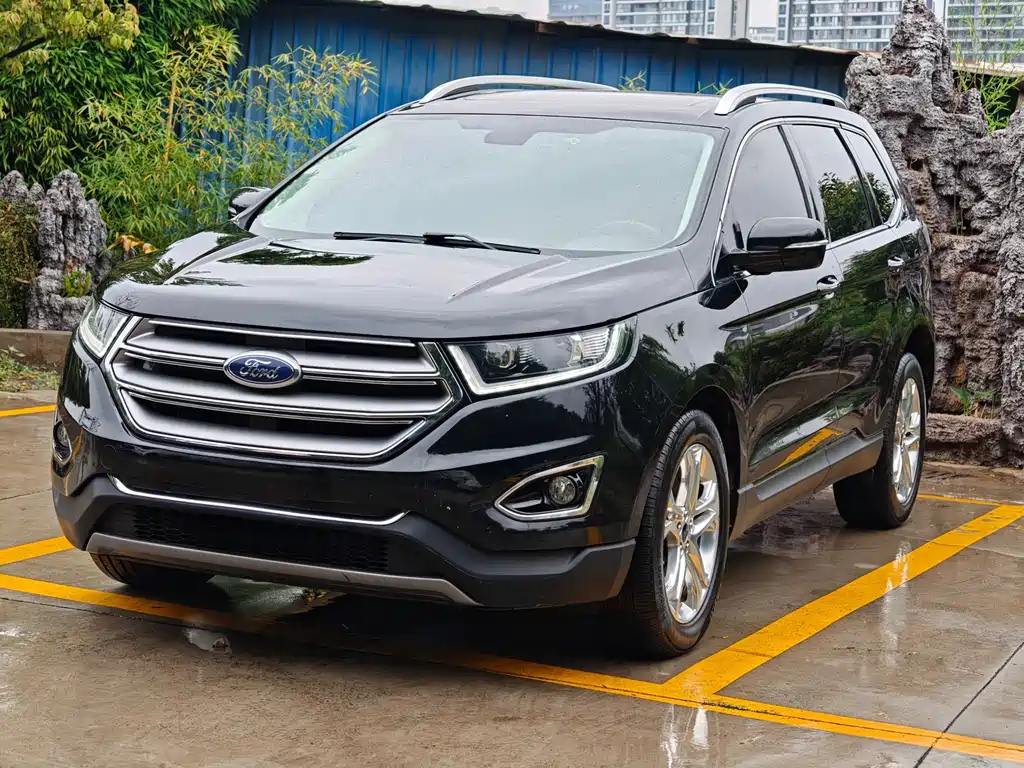Ford Edge 2015 — фото 1