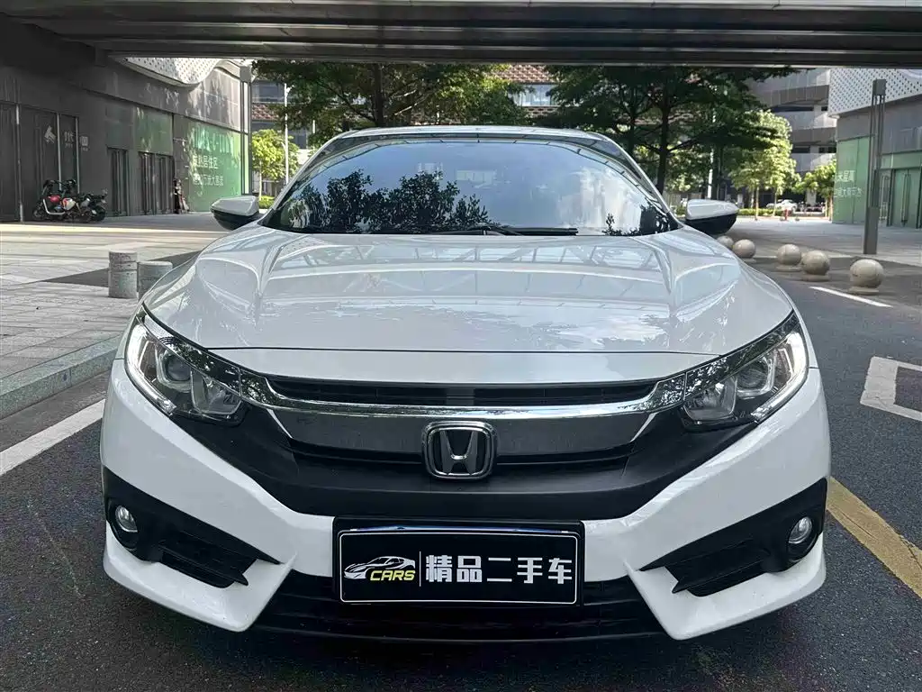 Honda Civic 2016 — фото 2
