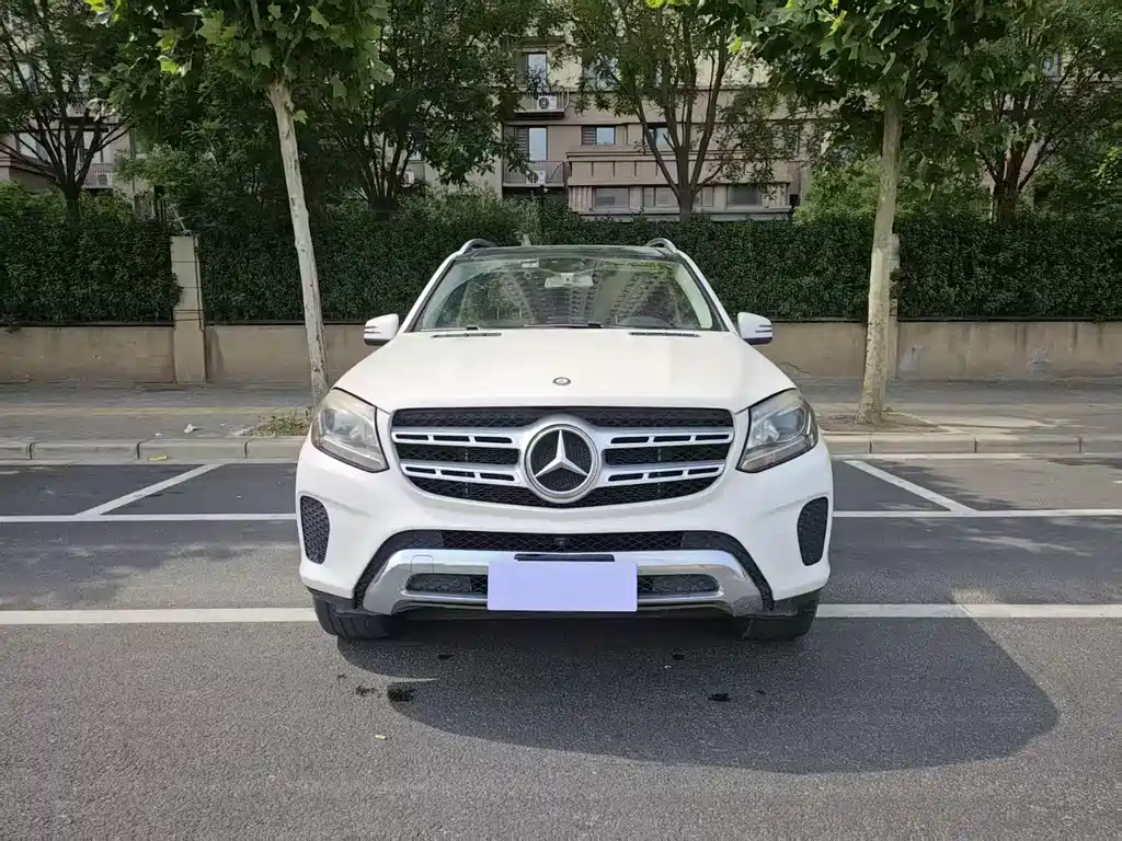 Mercedes-Benz GLS 2017 — фото 1