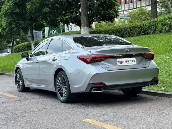 Toyota Avalon 2020