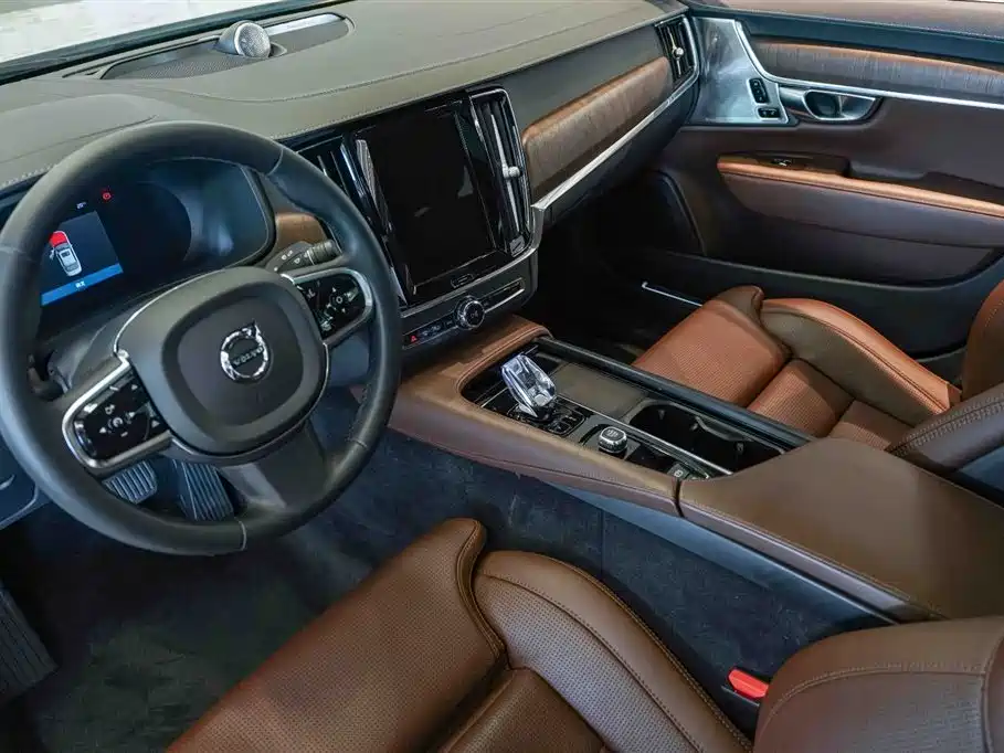 Volvo S90 2023 — фото 4