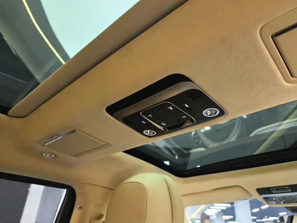 Bentley Flying Spur 2022 — фото 29