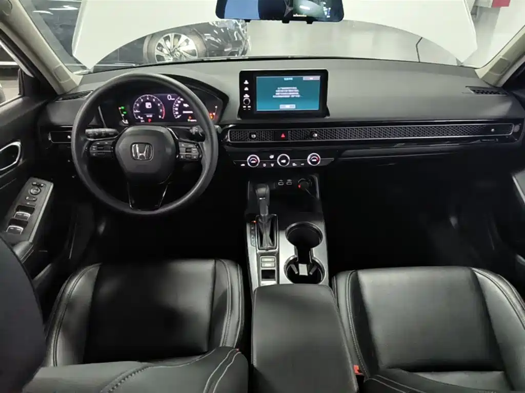 Honda Civic 2022 — фото 10