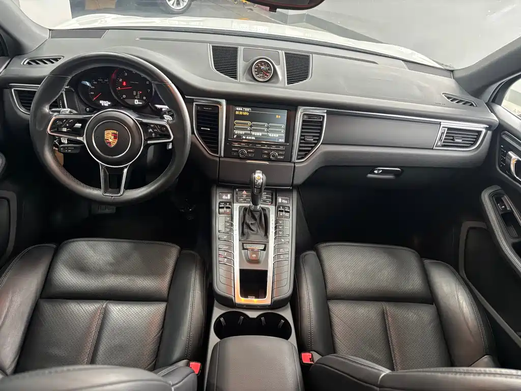 Porsche Macan 2015 — фото 7