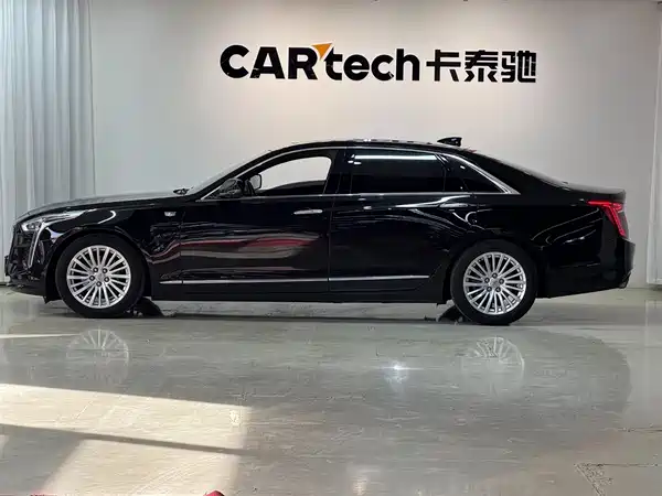 Cadillac CT6 2021
