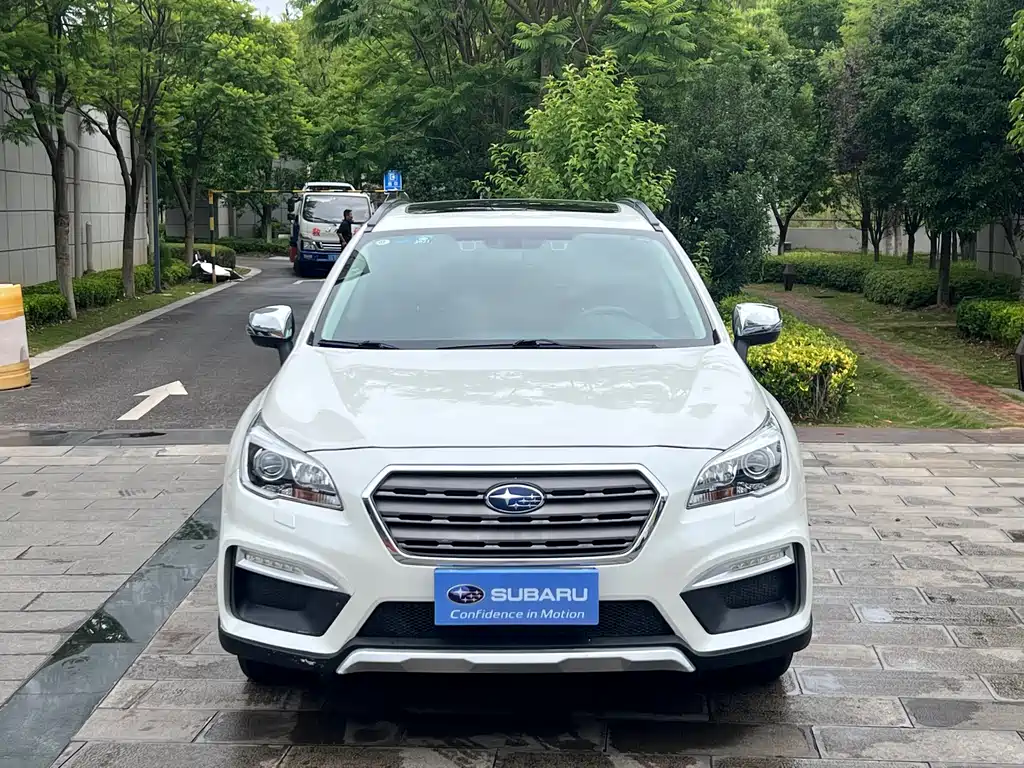 Subaru Outback 2017 — фото 2