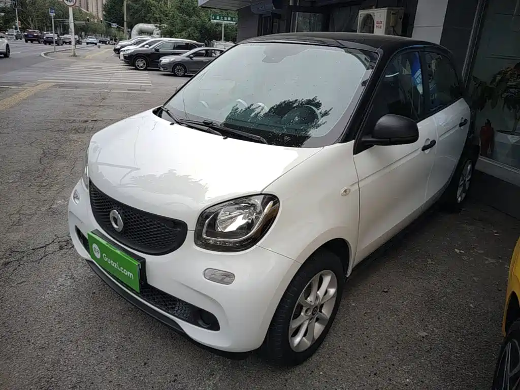 smart forfour 2019 — фото 1