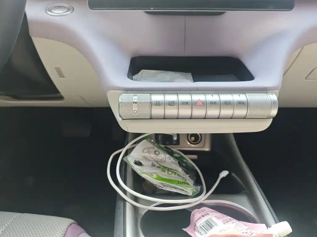 BYD Dolphin 2023 — фото 10