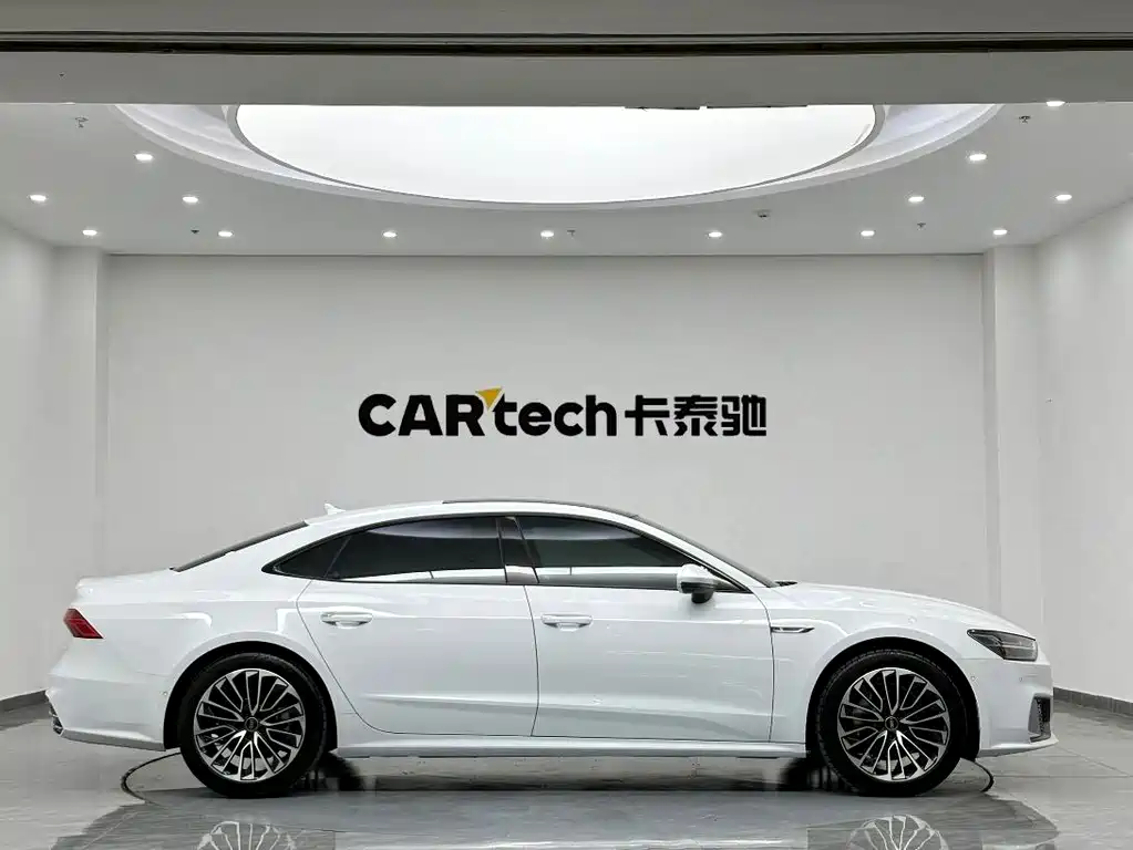 Audi A7L 2022 — фото 5