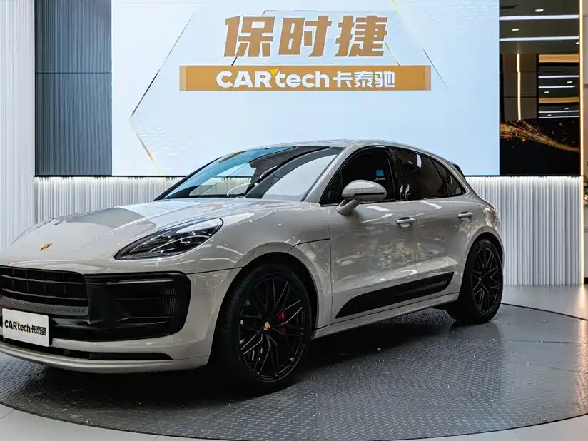 Porsche Macan 2023 — фото 1